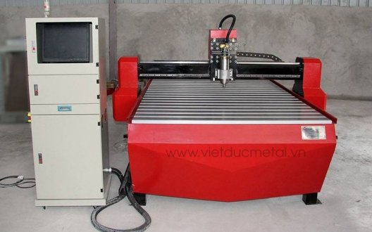 Cấu tạo của máy CNC và ưu điểm nổi bật trong gia công cơ khí